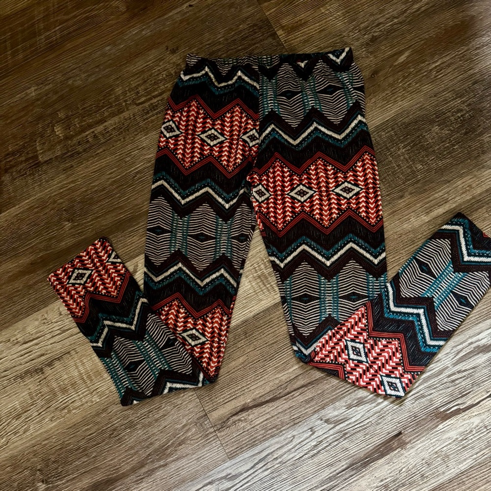 Hot Kiss Geometric Multicolored Leggings Size Small
